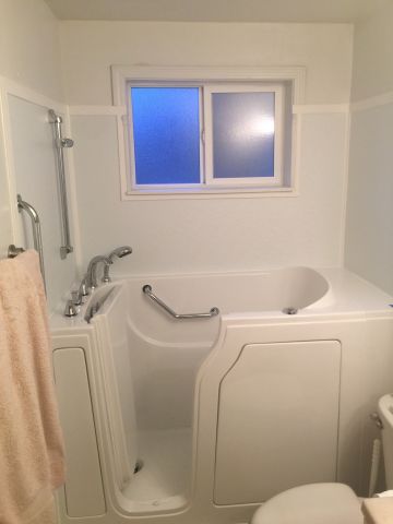 Aurora Walk in bathtub FAQ